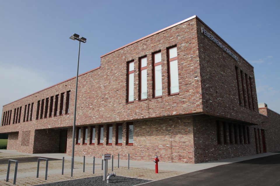 Das neue Feuerwehrhaus im St. Florian Weg.